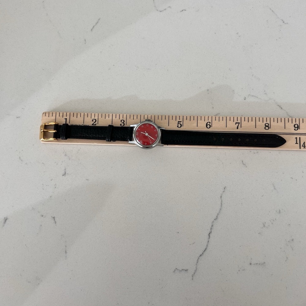 Vintage 70's Timex Ladies Mercury Red Dial Manual Wind Mechanical Watch - Picture 3 of 3